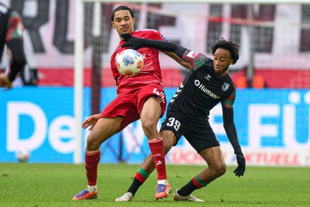 DUSSELDORF, GERMANY - 22 NOVEMBER, 2025: Kenneth Schmidt, Kandet Diawara - Football match Bundesliga 2 Fortuna Duesseldorf - 1. FC Magdeburg at Merkur Spiel Arena.  Copyright: xVITALIIxKLIUIEVx