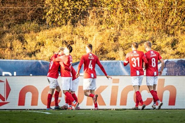 Soccer, Season 2025 2026, 3 Liga, Eilenriedstadion Hannover, 15 Matchday, TSV Havelse SSV Ulm 1846 Soccer, 22 11 2025 22 11 2025, Soccer, Season 2025 2026, 3 Liga, Eilenriedstadion Hannover, 15 Matchday, TSV Havelse SSV Ulm 1846 Soccer, Goal celebration joy after goal goal shot to 2 0 by 14 Marko Ilic TSV Havelse Photo Lucca Fundel Hannover Eilenriedstadion Niedersachsen Germany