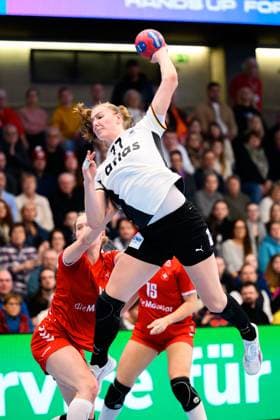 Handball, Women Laenderspiel Germany Switzerland Viola Leuchter Germany Goeppeingen EWS Arena Germany