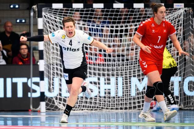 Handball, Women Laenderspiel Germany Switzerland Alina Grijseels Germany Cheers Joy Emotion Goal celebration Goalscorer, Tabea Schmid Switzerland Goeppeingen EWS Arena Germany