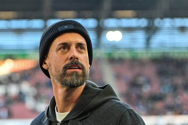 GER, 1 FBL, FC Augsburg vs Hamburger SV 22 11 2025, WWK Arena, Augsburg, GER, 1 FBL, FC Augsburg vs Hamburger SV, in the picture Sandro Wagner FC Augsburg nordphotoxGmbHx xHafner nph00200