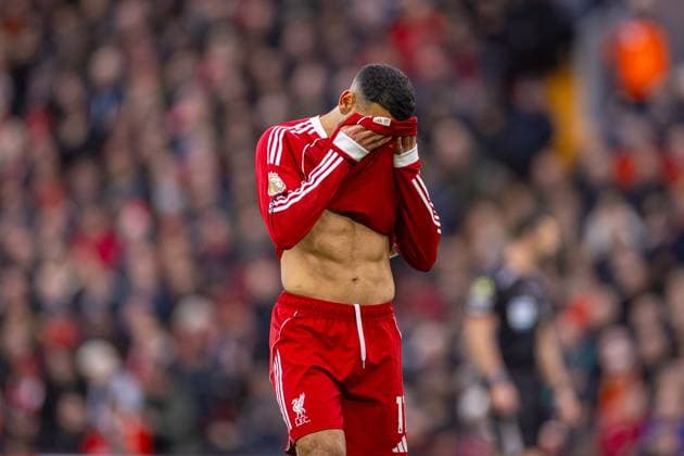 Football - FA Premier League - Liverpool FC v Nottingham Forest FC LIVERPOOL, ENGLAND - Saturday, November 22, 2025: Liverpool s Mohamed Salah reacts to mising a chance during the FA Premier League match between Liverpool FC and Nottingham Forest FC at Anfield. (Photo by David Rawcliffe Propaganda) LIVERPOOL Anfield MERSEYSIDE ENGLAND  Copyright: xDavidxRawcliffex P2025-11-22-Liverpool_Nottingham_Forest-24