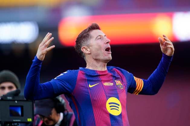 ESP: FC Barcelona, Barca - Athletic Club. La Liga EA Sports. Date 13 Robert Lewandowski of FC Barcelona celebrates the 1-0 during the La Liga EA Sports match between FC Barcelona and Athletic Club played at Spotify Camp Nou Stadium on November 22, 2025 in Barcelona, Spain. kpng Copyright: xSergioxRuizx xIMAGOx PS_251122_BAR_ATH_011