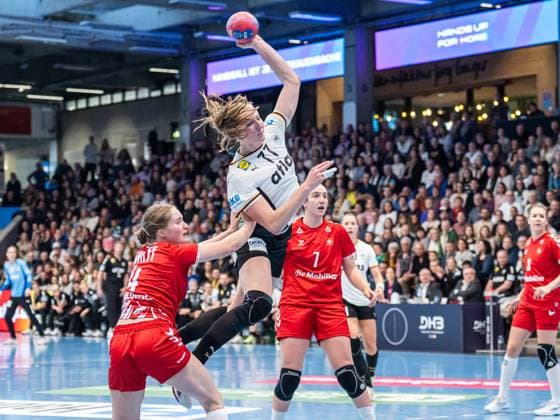 Viola Leuchter Germany, 77 prevails, Germany vs. Switzerland, handball, national match, women, season 2025 2026, 22 11 2025, Germany vs. Switzerland, handball, national match, women, season 2025 2026, 22 11 2025 Goeppingen Copyright: xEibner-Pressefoto MichaelxSchmidx EP_MST