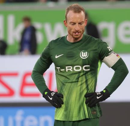 Maximilian Arnold VfL Wolfsburg Football, Men, Season 2025 2026, 1 Liga, Bundesliga, Volkswagenarena, VfL Wolfsburg vs Bayer Leverkusen DFL REGULATIONS PROHIBIT ANY USE OF PHOTOGRAPHS AS IMAGE SEQUENCES AND OR QUASI VIDEO