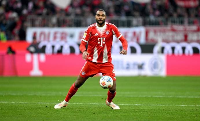 Soccer 1 Bundesliga Season 2025 2026 11 Matchday FC Bayern Muenchen SC Freiburg 22 11 2025 Jonathan Tah FC Bayern Muenchen