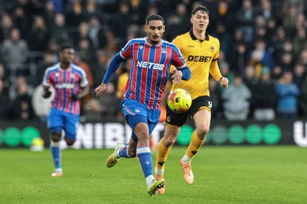 Premier League Wolverhampton Wanderers v Crystal Palace Maxence Lacroix of Crystal Palace in action during the Premier League match Wolverhampton Wanderers vs Crystal Palace at Molineux, Wolverhampton, United Kingdom, 22nd November 2025 (Photo by Mark Cosgrove News Images) Wolverhampton Molineux West Midlands United Kingdom Copyright: xMarkxCosgrove NewsxImagesx