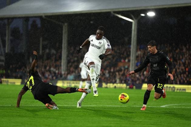 22nd November 2025; Craven Cottage, Fulham, London, England; Premier League Football, Fulham versus Sunderland; Calvin Bassey of Fulham shooting on goal  JohnxPatrickxFletcher