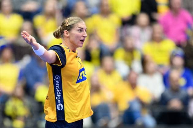 251122 Linn Blohm of Sweden during the international friendly handball match between Sweden and Denmark on November 22, 2025 in Halmstad Photo Carl Sandin BILDBYRAN code CS CS0808 handball handball handball landslaget sverige sweden danmark national team denmark dam bbeng  Copyright: CARLxSANDIN BB251122CS025