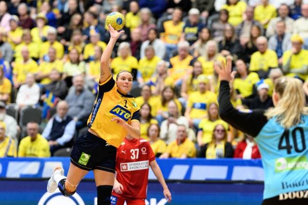 251122 Clara Lerby of Sweden during the international friendly handball match between Sweden and Denmark on November 22, 2025 in Halmstad Photo Carl Sandin BILDBYRAN kod CS CS0808 handball handboll handball landslaget sverige sweden danmark national team denmark dam bbeng  Copyright: CARLxSANDIN BB251122CS034