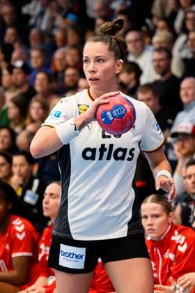 Handball, Women Laenderspiel Germany Switzerland Emily Vogel Germany Goeppeingen EWS Arena Germany