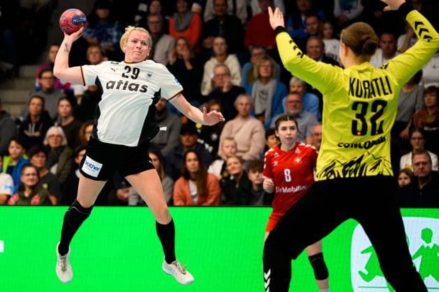 Handball, womens national match Germany Switzerland from left Antje Döll Doell Germany , Seraina Kuratli Switzerland Goeppeingen EWS Arena Germany