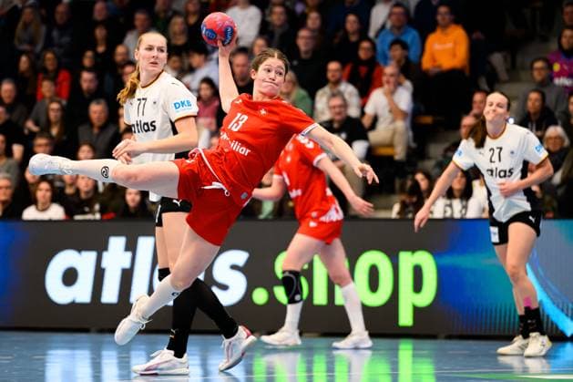 Handball, Womens national match Germany Switzerland v li Viola Leuchter Germany , Era Baumann Switzerland Goeppeingen EWS Arena Germany