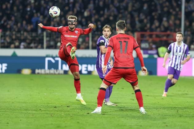 3 Liga VfL Osnabrück FC Ingolstadt 04 Yannick Deichmann 20, FCI Schumacher Kevin 13 VFL Max Besuschkow 17, FCI 3 Liga FC Ingolstadt 04 Season 2025 2026 VfL Osnabrück