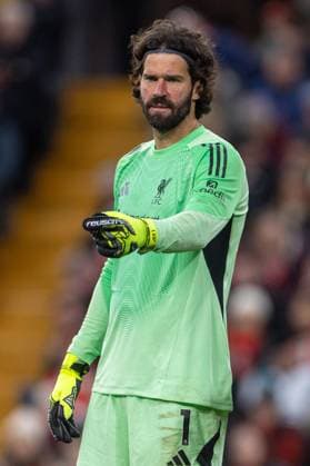 Football - FA Premier League - Liverpool FC v Nottingham Forest FC LIVERPOOL, ENGLAND - Saturday, November 22, 2025: Liverpool s goalkeeper Alisson Becker during the FA Premier League match between Liverpool FC and Nottingham Forest FC at Anfield. (Photo by David Rawcliffe Propaganda) LIVERPOOL Anfield MERSEYSIDE ENGLAND  Copyright: xDavidxRawcliffex P2025-11-22-Liverpool_Nottingham_Forest-72