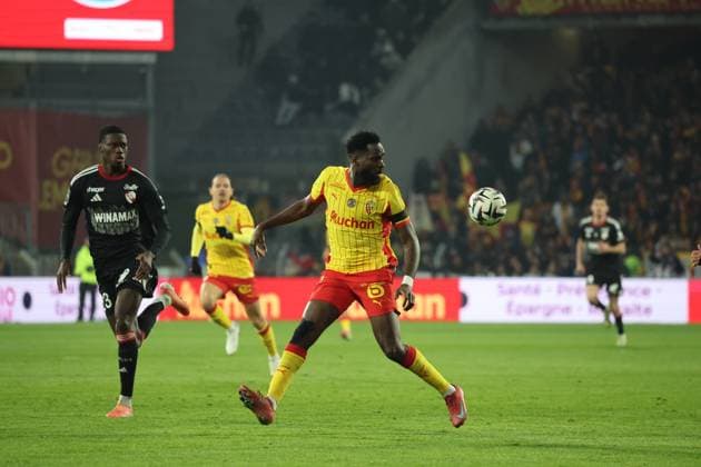 FOOTBALL : RC Lens vs RC Strasbourg - Ligue 1 J13 - 22 11 2025 Odsonne EDOUARD (RC Lens) lors du match RC Lens vs RC Strasbourg, Ligue 1 J13, stade Bollaert-Delelis, le 22 novembre 2025 - photo Laurent Sanson PsnewZ  Copyright: xLaurentxSANSONx xPsnewZx