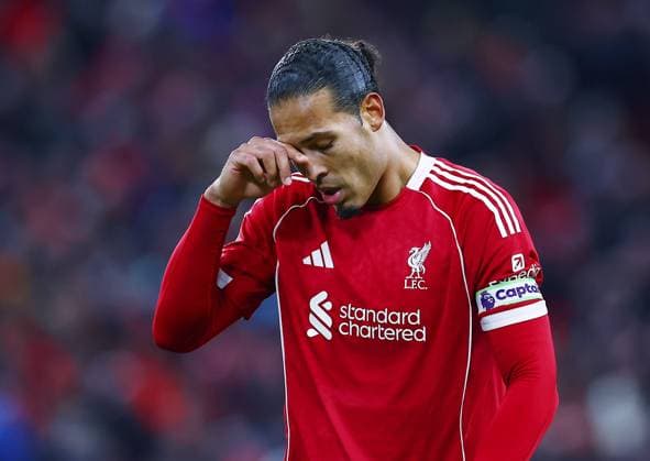 Virgil van Dijk of Liverpool looks dejected Liverpool v Nottingham Forest, Premier League, Football, Anfield, Liverpool, UK - 22 Nov 2025Liverpool Anfield United Kingdom EDITORIAL USE ONLY No use with unauthorised audio, video, data, fixture lists, club league logos or live services. Online in-match use limited to 120 images, no video emulation. No use in betting, games or single club league player publications. Copyright: xMattxWest Shutterstockx 15860648av