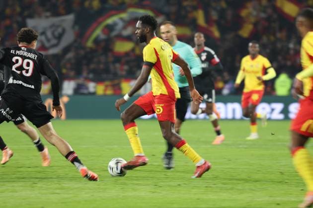 FOOTBALL : RC Lens vs RC Strasbourg - Ligue 1 J13 - 22 11 2025 Odsonne EDOUARD (RC Lens) lors du match RC Lens vs RC Strasbourg, Ligue 1 J13, stade Bollaert-Delelis, le 22 novembre 2025 - photo Laurent Sanson PsnewZ  Copyright: xLaurentxSANSONx xPsnewZx