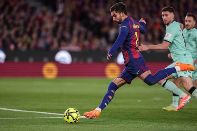 November 22, 2025, Barcelona, Barcelona, SPAIN: Ferran Torres of FC Barcelona, Barca in action during the Spanish league, La Liga EA Sports, football match played between FC Barcelona and Athletic Club at Spotify Camp Nou stadium on November 22, 2025 in Barcelona, Spain. Barcelona SPAIN - ZUMAa181 20251122_zaa_a181_139 Copyright: xJavierxBorregox