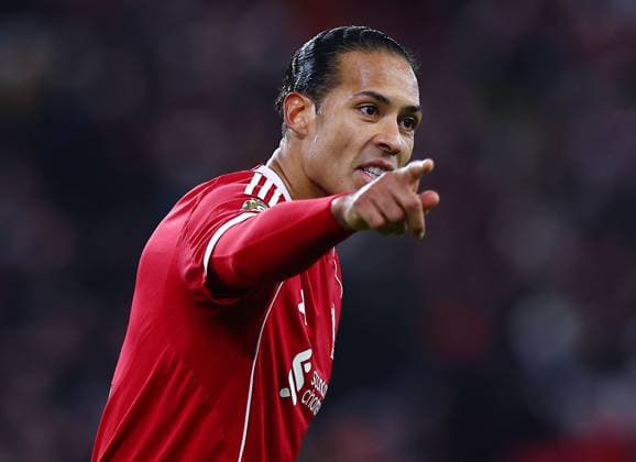 Virgil van Dijk of Liverpool Liverpool v Nottingham Forest, Premier League, Football, Anfield, Liverpool, UK - 22 Nov 2025Liverpool Anfield United Kingdom EDITORIAL USE ONLY No use with unauthorised audio, video, data, fixture lists, club league logos or live services. Online in-match use limited to 120 images, no video emulation. No use in betting, games or single club league player publications. Copyright: xMattxWest Shutterstockx 15860648bh