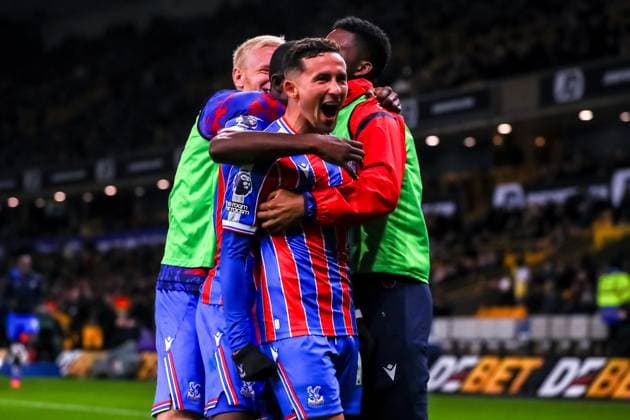 Wolverhampton Wanderers v Crystal Palace, Premier League Yeremy Pino of Crystal Palace celebrates his goal making it 2-0 during the Wolverhampton Wanderers v Crystal Palace Premier League match at Molineux Stadium, Wolverhampton, England on 22 November 2025 Credit: Ryan Crockett Every Second Media Editorial use only. All images are copyright Every Second Media Limited. No images may be reproduced without prior permission. All rights reserved. Premier League and Football League images are subject to licensing agreements with Football DataCo Limited. see https: www.football-dataco.com Copyright: xIMAGO EveryxSecondxMediax ESM-1671-0098 RyanxCrockettx xEveryxSecondxMediax