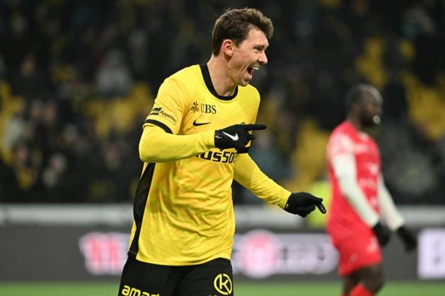 BERN, SWITZERLAND NOVEMBER 22 Christian Fassnacht of Young Boys celebrating his score 4 0 during the Swiss Super League match between BSC Young Boys and FC Winterthur at Stadion Wankdorf on November 22, 2025 in Bern, Switzerland Bern Stadion Wankdorf Bern Switzerland Copyright: xJustPictures.ch ManuelxWinterbergerx jp-en-EuSpIm-MWI_5735