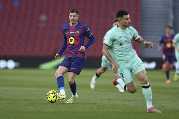 FC Barcelona, Barca v Athletic Bilbao - LaLiga BARCELONA, SPAIN - NOVEMBER 22: Barcelona s Polish forward Robert Lewandowski during the Spanish league football match between FC Barcelona and Athletic Club Bilbao at Camp Nou Stadium in Barcelona on November 22, 2025. Adria Puig Anadolu Barcelona Spain. Editorial use only. Please get in touch for any other usage.  Copyright: x2025xAnadoluxAdriaxPuigx