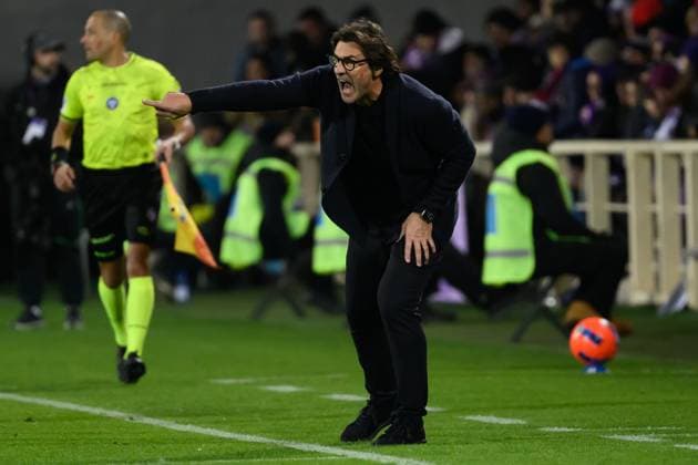 Stefano Pioli, Head coach of ACF Fiorentina , reacts during the Serie A football match between ACF Fiorentina and Juventus FC at Artemio Franchi stadium in Florence (Italy), November 22, 2025. andreaxstaccioli