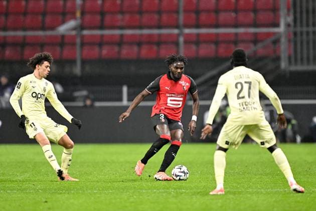 Stade Rennais FC v AS Monaco - Ligue 1 McDonald s 2025 2026 11 Maghnes AKLIOUCHE (asm) - 03 Lilian BRASSIER (srfc) during the Ligue 1 McDonald s match between Rennes and Monaco at Roazhon Park on November 22, 2025 in Rennes, France. Rennes France  Copyright: xFEPx 776417223
