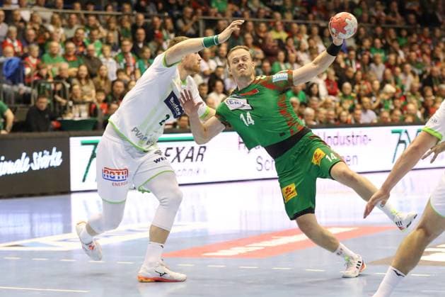22 11 2025, xgox, Handball, Daikin HBL, SC Magdeburg HSG Wetzlar v l Omar Ingi Magnusson Magdeburg, 14 throws goal, Torschuetze, erzielt Tor, Treffer, scores the goal Magdeburg