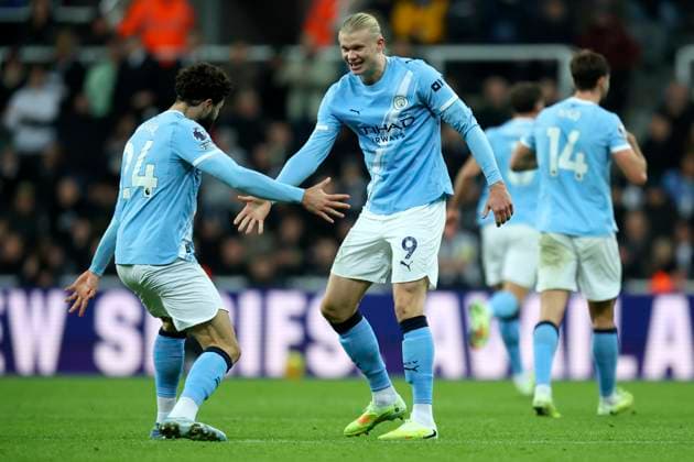 Newcastle United v Manchester City - Premier League Josko Gvardiol of Manchester City and Erling Haaland of Manchester City celebrate equalizing goal during the Premier League match between Newcastle United and Manchester City at St James Park on November 22, 2025 in Newcastle upon Tyne, England. Newcastle upon Tyne St. James Park England United Kingdom Copyright: xEdxSykes Sportsphoto APLx 14142256