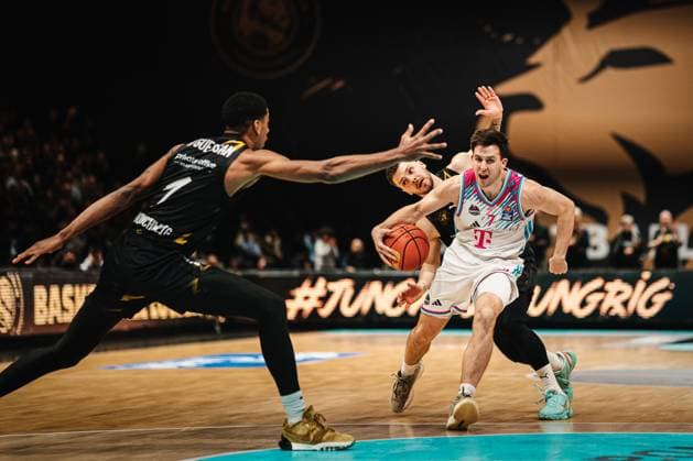 Easycredit BBL Basketball Braunschweig Löwen Telekom Baskets Bonn, 22 11 25 Grayson Murphy Telekom Baskets Bonn, 7 Easycredit BBL Basketball Braunschweig Löwen vs Telekom Baskets Bonn on 22 11 2025 in the Volkswagen Halle, Braunschweig Copyright: xBEAUTIFULxSPORTS Tonhäuserx