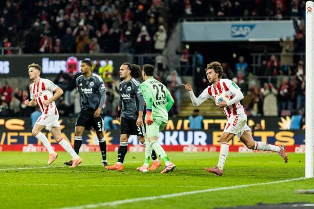 KOELN, GERMANY - NOVEMBER 25: Luca Waldschmidt (1. FC Koeln, 7) celebrates scoring the 3:4 goal during the Bundesliga match between 1. FC Koeln vs. Eintracht Frankfurt at Rheinenergie-Stadion on matchday 11 of the 1. Bundesliga on November 22, 2025 in Koeln, Germany. DFL REGULATIONS PROHIBIT ANY USE OF PHOTOGRAPHS AS IMAGE SEQUENCES AND OR QUASI-VIDEO. North Rhine Westphalia Germany Copyright: xBEAUTIFULxSPORTS Wunderlx