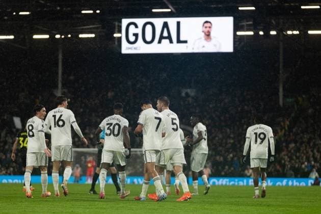 Fulham Players after Raul Jimenez of Fulham scored the winning goal during the Premier League match between Fulham and Sunderland at Craven Cottage on November 22, 2025 in London, England. (Photo by Pedro Soares SPP) Copyright: xPedroxSoaresx xSPPx Sportspressphoto_SPR65066