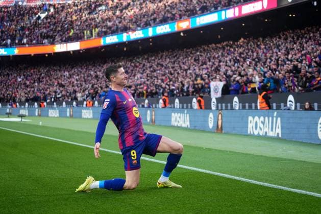 ESP: FC Barcelona, Barca - Athletic CLub. La Liga EA Sports. Date 13 Robert Lewandowski of FC Barcelona celebrates the 1-0 during the La Liga EA Sports match between FC Barcelona and Athletic Club played at Spotify Camp Nou Stadium on November 22 2025 in Barcelona, Spain. kpng Copyright: xSergioxRuizx xPRESSINx PS_251122_BAR_ATH_062