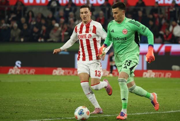 v l Said El Mala 1 FC Koeln 13 , Michael Zetterer Eintracht Frankfurt 23 GER, 1 FC Koeln vs Eintracht Frankfurt, Football, Bundesliga, Matchday 11, Season 2025 2026, 22 11 2025 DFL DFB REGULATIONS PROHIBIT ANY USE OF PHOTOGRAPHS as IMAGE SEQUENCES and or QUASI VIDEO GER, 1 FC Koeln vs Eintracht Frankfurt, Football, Bundesliga, Matchday 11, Season 2025 2026, 22 11 2025 Koeln Copyright: xEibner-Pressefotox xThomasxStoeckerx EP_TSR