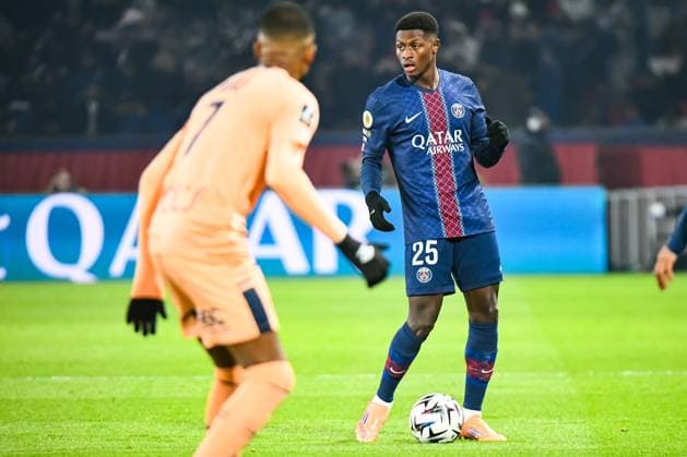 FOOTBALL : Paris Saint Germain vs Havre AC - Ligue 1 McDonalds - JournÃ e 13 - 22 11 2025 Nuno Mendes (Paris SG) ParisFrance  Copyright: xBaptistexAutissierx