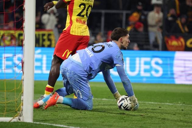 FOOTBALL : RC Lens vs RC Strasbourg - Ligue 1 J13 - 22 11 2025 Robin RISSER (RC Lens) lors du match RC Lens vs RC Strasbourg, Ligue 1 J13, stade Bollaert-Delelis, le 22 novembre 2025 - photo Laurent Sanson PsnewZ  Copyright: xLaurentxSANSONx xPsnewZx