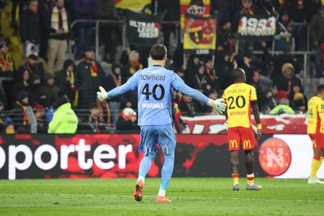 FOOTBALL : RC Lens vs RC Strasbourg - Ligue 1 J13 - 22 11 2025 Robin RISSER (RC Lens) lors du match RC Lens vs RC Strasbourg, Ligue 1 J13, stade Bollaert-Delelis, le 22 novembre 2025 - photo Laurent Sanson PsnewZ  Copyright: xLaurentxSANSONx xPsnewZx