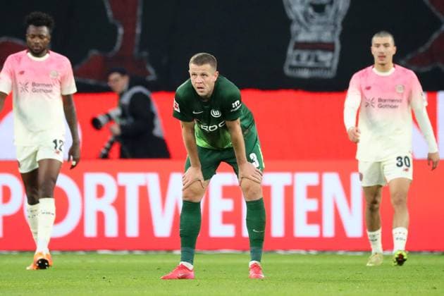 VfL vs Leverkusen, 1 BL Wolfsburg, 22 11 2025, FOOTBALL VfL Wolfsburg vs Bayer 04 Leverkusen, 1 BL, Season 2025 26 Denis Vavro VfL Wolfsburg Wolfsburg