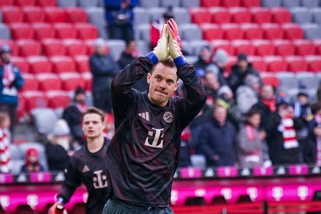 Germany Soccer Bundesliga 2025 26, 11 Matchday FC Bayern vs SC Freiburg Allianz Arena Munich Manuel Neuer FC Bayern Munich, 1 Munich Bayern Germany Copyright: xJOERANxSTEINIEKx