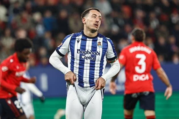 Mikel Oyarzabal (Sociedad), NOVEMBER 22, 2025 - Football Soccer : Oyarzabal regret after miss chance during Spanish La Liga EA Sports match between CA Osasuna - Real Sociedad at the Estadio El Sadar in Pamplona, Spain. Noxthirdxpartyxsales  aflo_311249717
