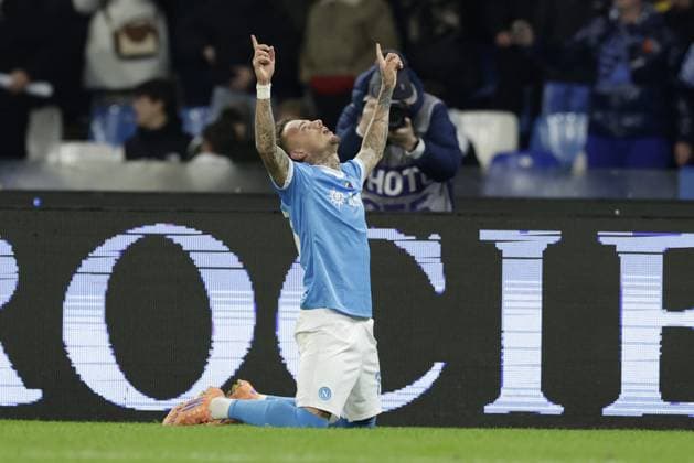 CALCIO - Serie A - SSC Napoli vs Atalanta BC Napoli s Dutch midfielder Noa Lang celebrates after scoring a goal during the Serie A football match between SSC Napoli and Atalanta BC at the Diego Armando Maradona Stadium in Naples, November 22, 2025. Naples Italy  Copyright: xIPAxSport ABACAx