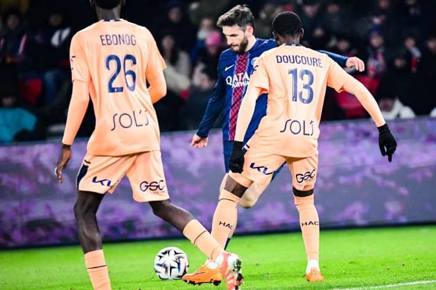 FOOTBALL : Paris Saint Germain vs Havre AC - Ligue 1 McDonalds - JournÃ e 13 - 22 11 2025 Khvicha Kvaratskhelia (Paris SG) ParisFrance  Copyright: xBaptistexAutissierx