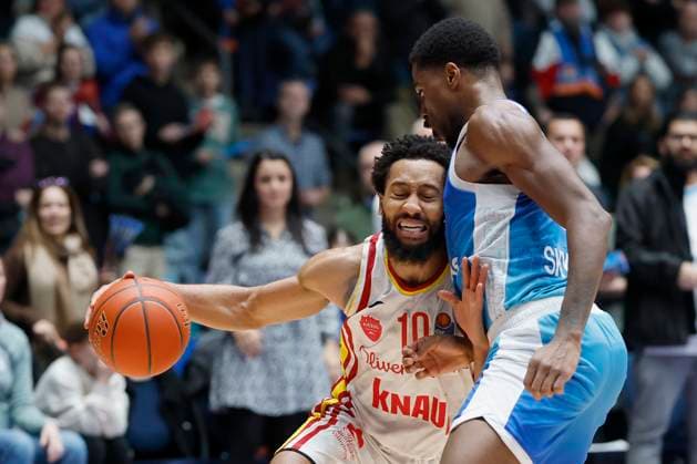 v l Davion Mintz Fitness First Wuerzburg Baskets, 10 and William Christmas Frankfurt Skyliners, 8 , 22 11 2025, Basketball, BBL, Frankfurt Skyliners vs Fitness First Wuerzburg Baskets, GER, Frankfurt, Suewag Energie ARENA Copyright: HMBxMedia xHeikoxBecker
