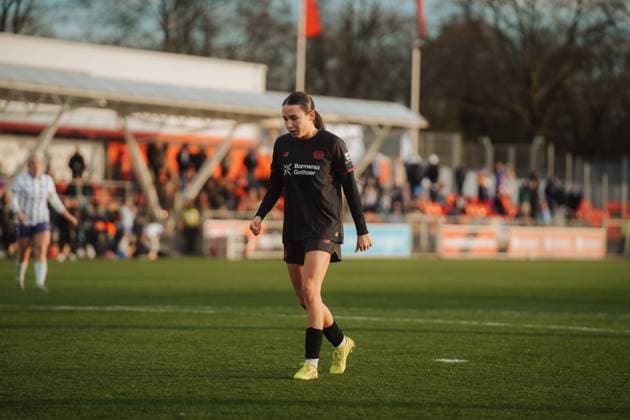 22 11 25, Women, Football, Google Pixel Womens Bundesliga, Season 2025 2026, Bayer 04 Leverkusen SGS Essen, Matchday 11 Loreen Bender 19 Bayer 04 Leverkusen Disappointment after defeat Leverkusen Ulrich Haberland Stadion NRW Germany