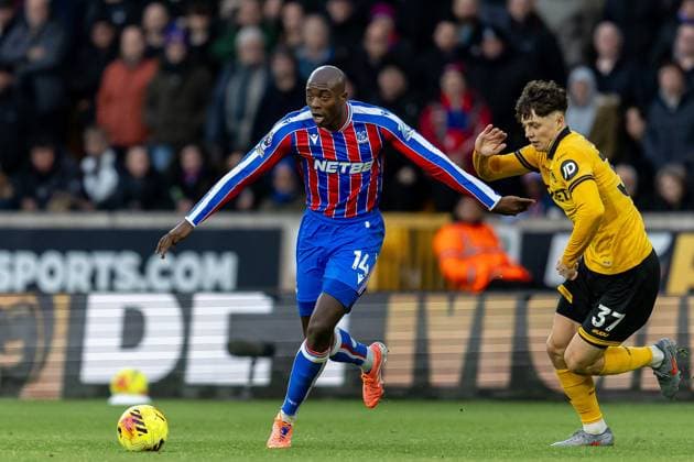 Wolverhampton Wanderers v Crystal Palace Premier League 22 11 2025. Crystal Palace forward Jean-Philippe Mateta (14) battles for possession with Wolverhampton Wanderers defender Pedro Lima (37) during the Premier League match between Wolverhampton Wanderers and Crystal Palace at Molineux, Wolverhampton, England on 22 November 2025. Editorial use only DataCo restrictions apply See www.football-dataco.com , Copyright: xManjitxNarotrax PSI-23244-0047