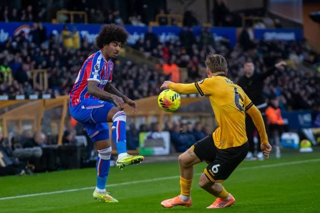 Wolverhampton Wanderers v Crystal Palace Premier League 22 11 2025. Crystal Palace defender Chris Richards (26) in action during the Premier League match between Wolverhampton Wanderers and Crystal Palace at Molineux, Wolverhampton, England on 22 November 2025. Editorial use only DataCo restrictions apply See www.football-dataco.com , Copyright: xManjitxNarotrax PSI-23244-0103