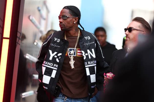 Formula 1 Las Vegas Grand Prix 2025 Musician Travis Scott arrives during the Formula 1 Heineken Las Vegas Grand Prix 2025 at the Las Vegas Strip Circuit, Nevada, United States on 22 November 2025 Credit: Shaun Brooks Every Second Media Editorial use only. All images are copyright Every Second Media Limited. No images may be reproduced without prior permission. Copyright: xIMAGO EveryxSecondxMediax ESM-1645-0011 ShaunxBrooksx xEveryxSecondxMediax