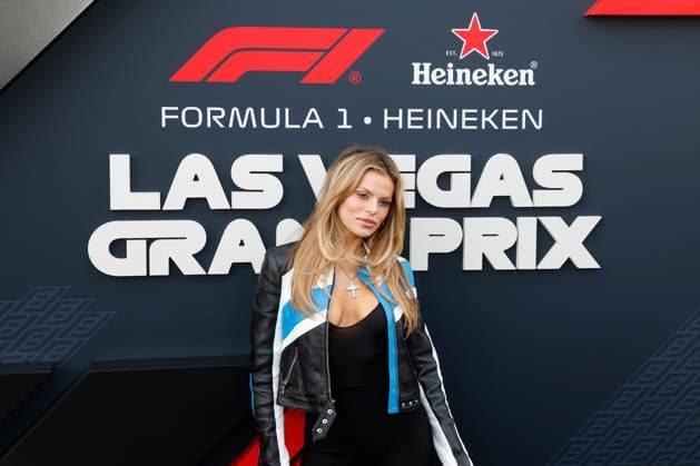 LAS VEGAS, NV - NOVEMBER 22: Model and actress Brooks Nader poses for photos on the red carpet prior to the the Formula 1 Las Vegas Grand Prix on November 22, 2025 on the Las Vegas Strip Circuit in Las Vegas, Nevada.(Photo by Jeff Speer Icon Sportswire) AUTO: NOV 22 F1 Las Vegas Grand Prix EDITORIAL USE ONLY Icon2511220191
